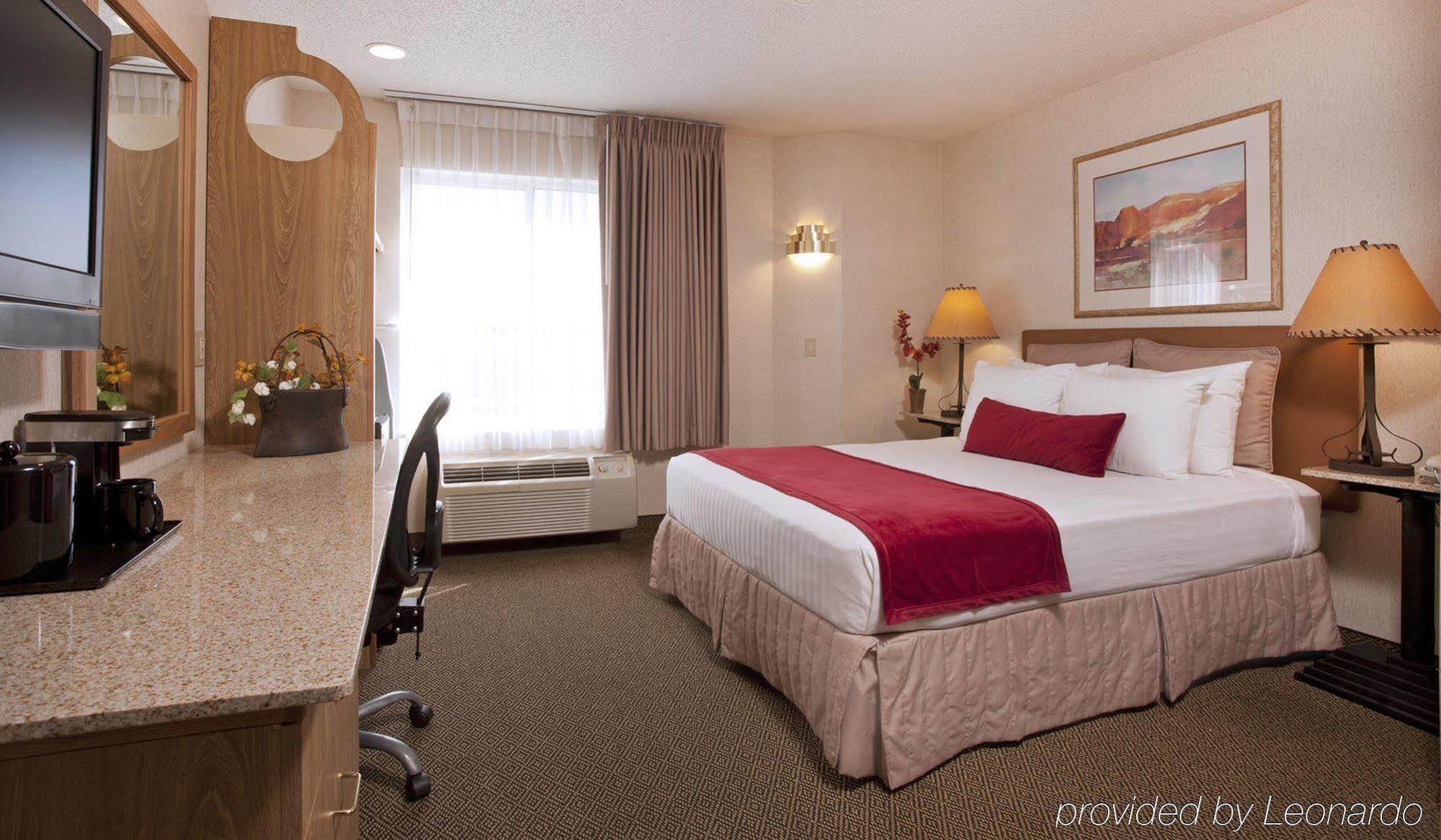 Inn At Santa Fe, Surestay Collection By Best Western Екстер'єр фото